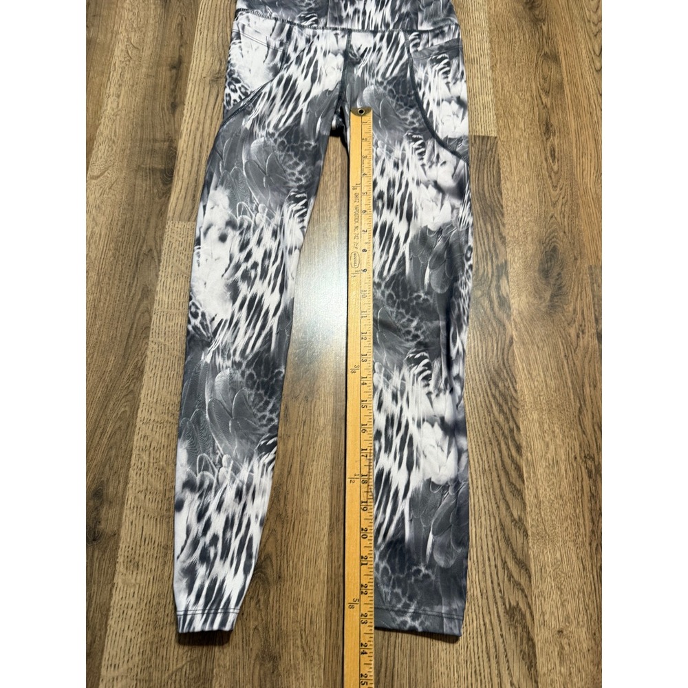 Bebe Sport Leggings Women Size S Grey Animal Print Activewear Pockets Pocketed - Picture 9 of 11